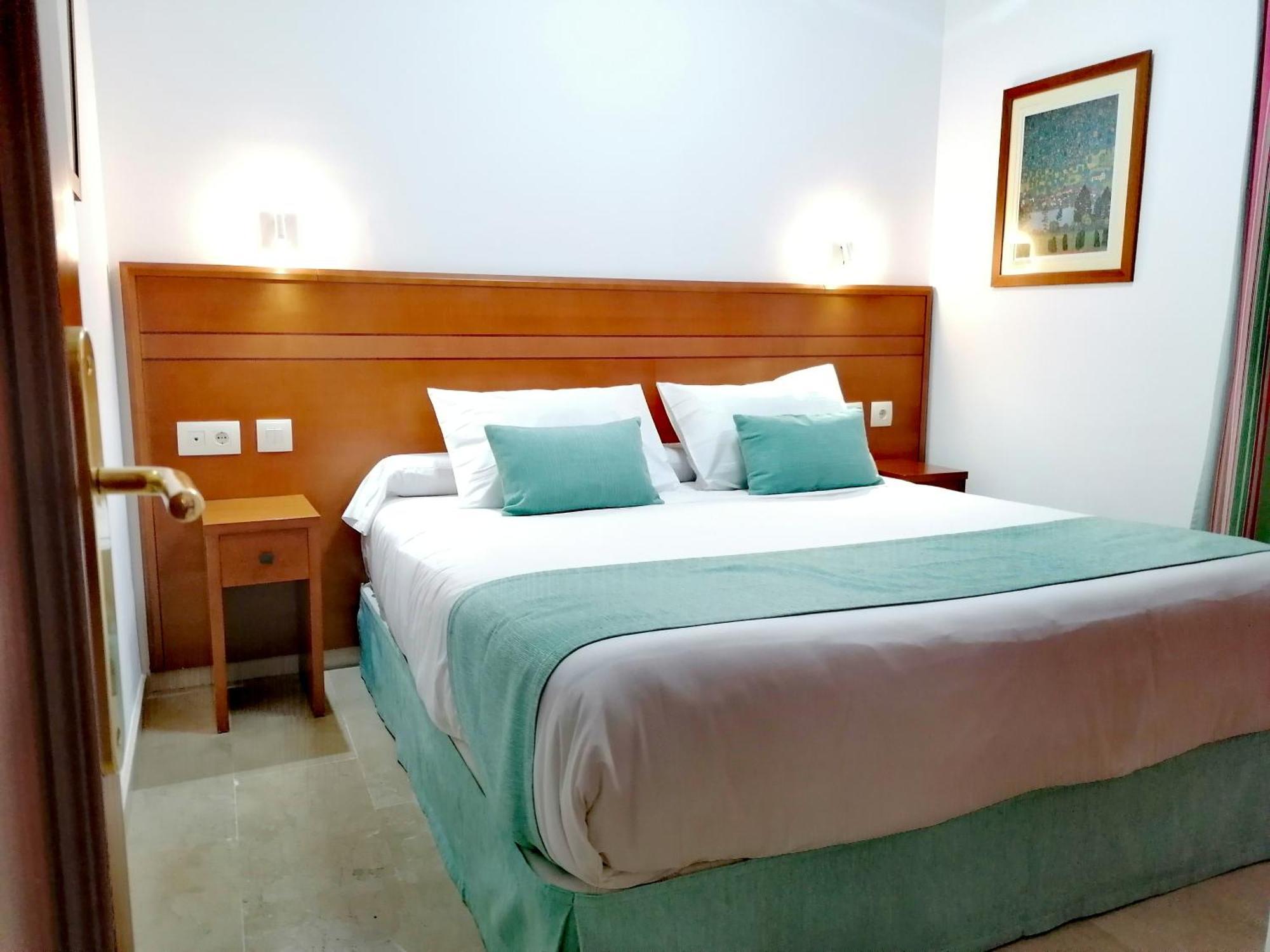 Cn-340 Suites Estepona Extérieur photo
